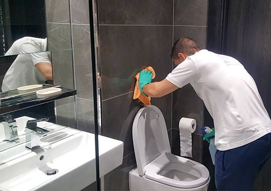 Washroom Cleaning Services